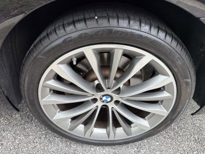 2023 BMW 5 Series 530i