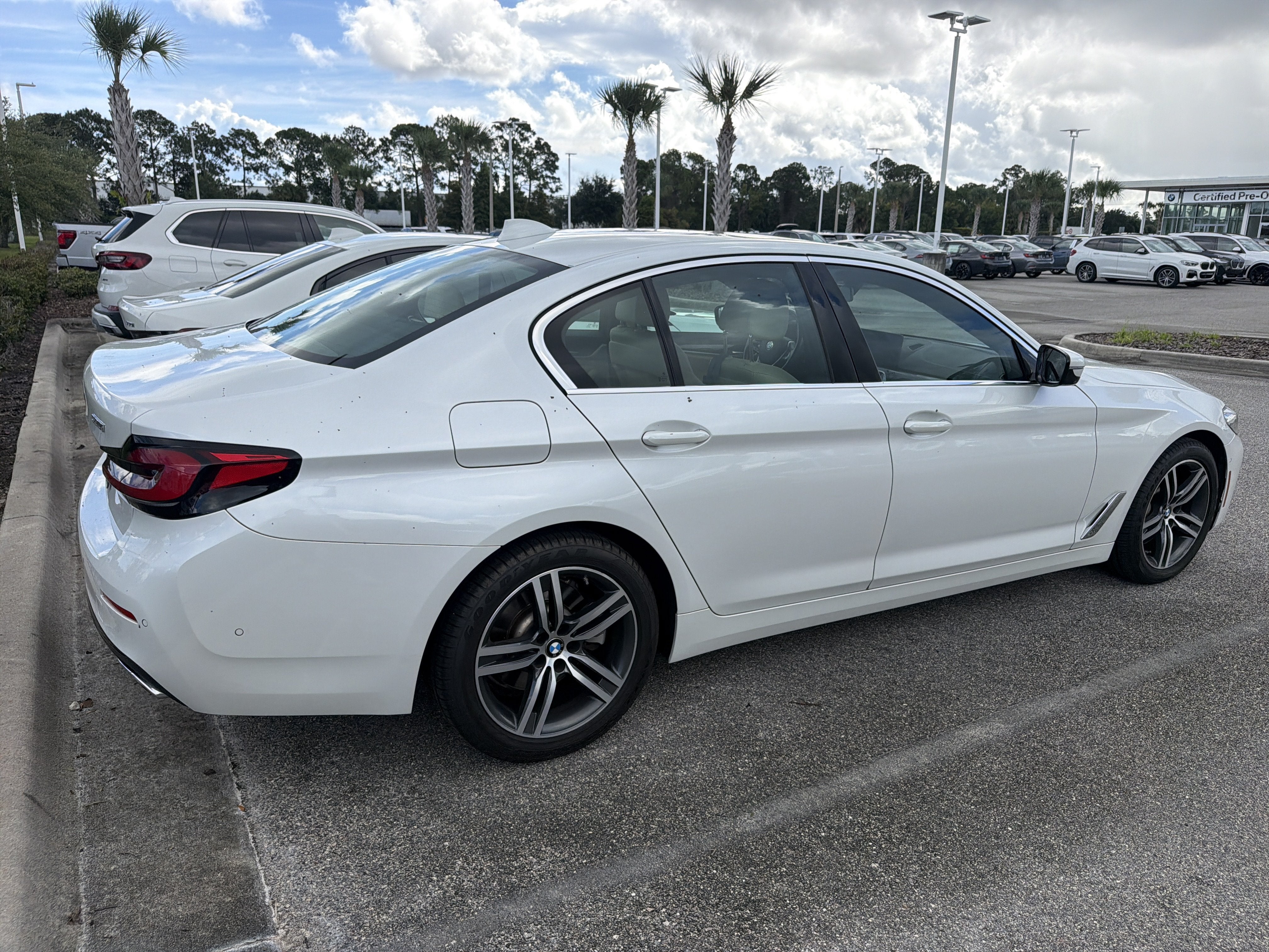 2021 BMW 5 Series 530i