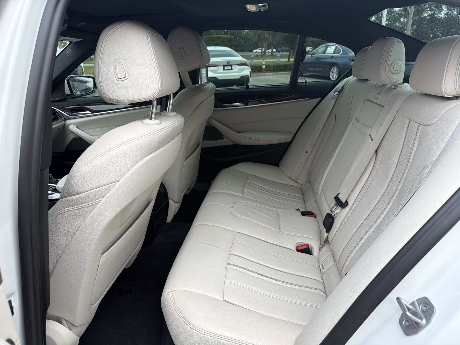 2022 BMW 5 Series 540i