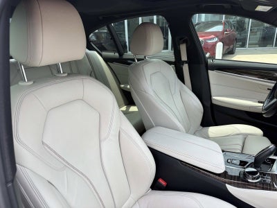 2022 BMW 5 Series 540i
