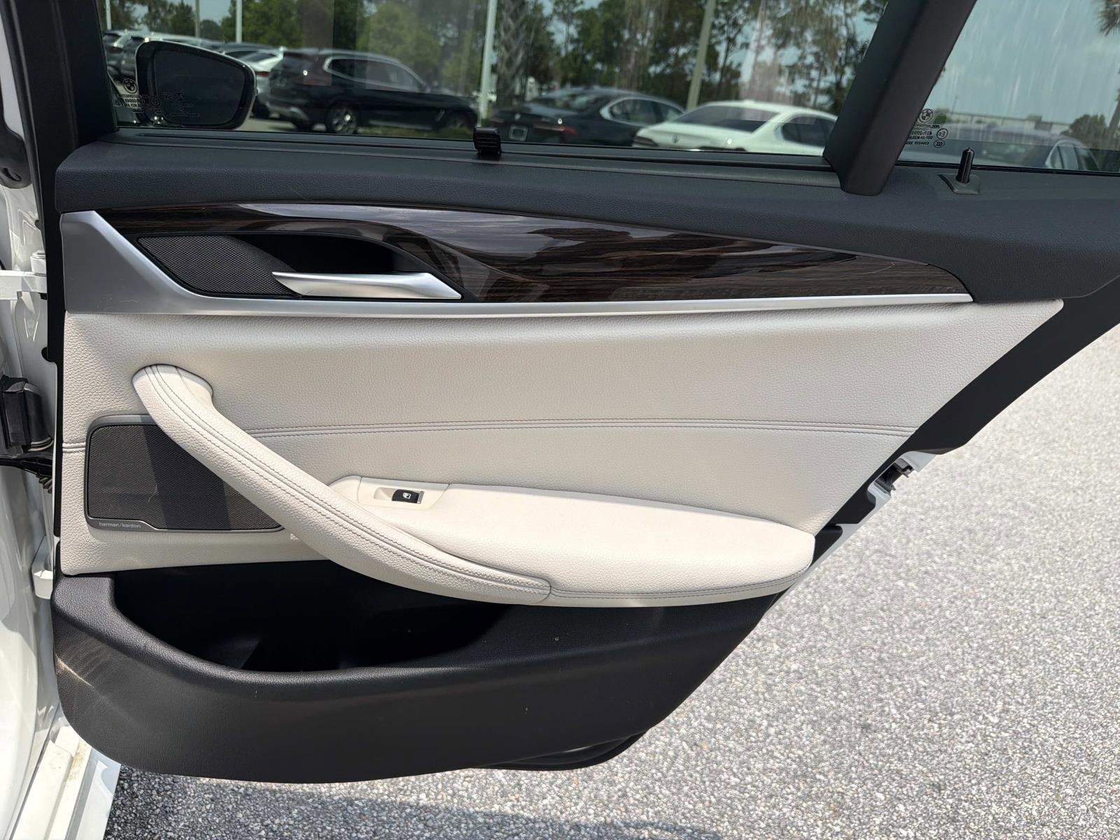 2022 BMW 5 Series 540i
