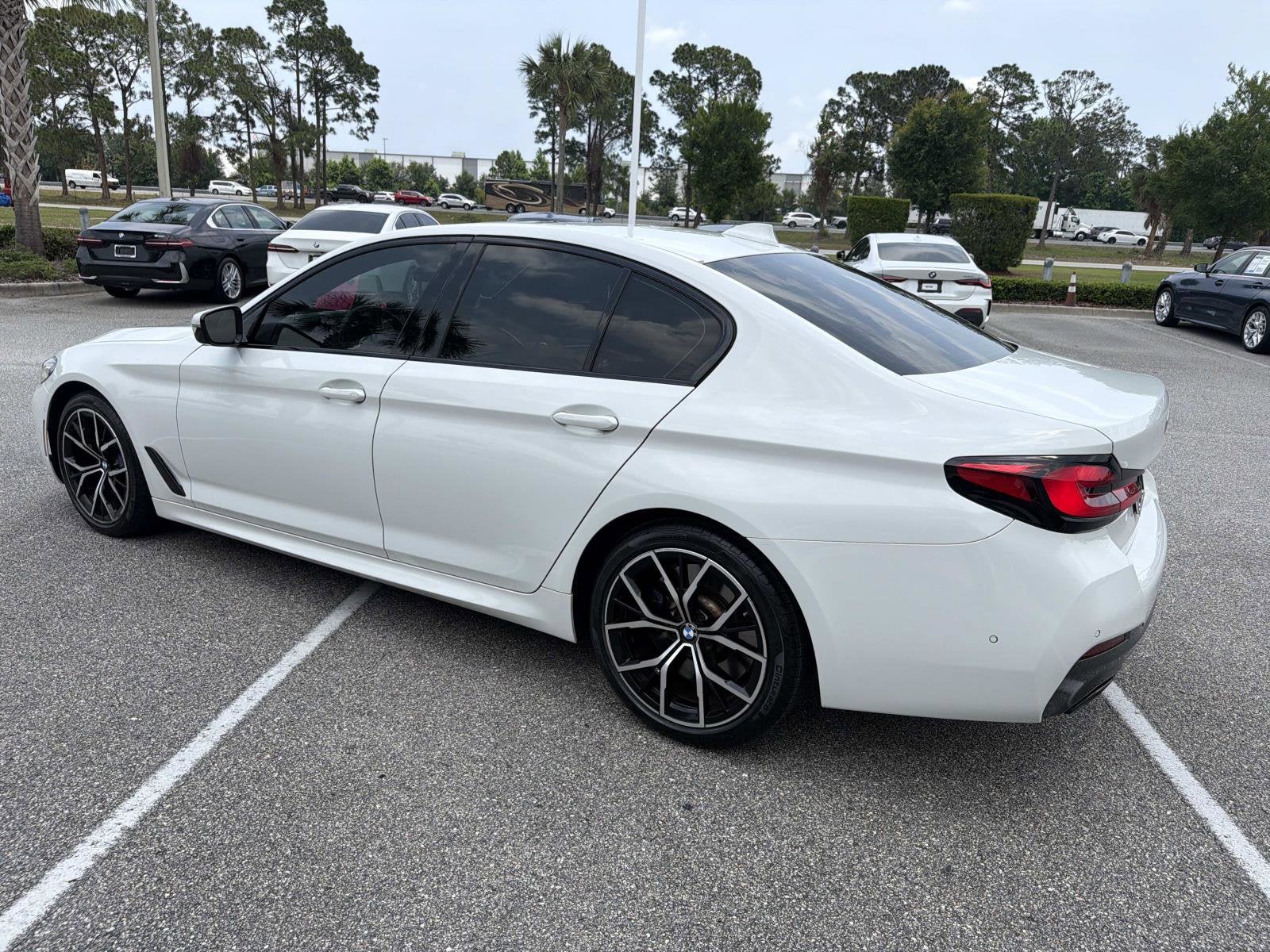 2022 BMW 5 Series 540i