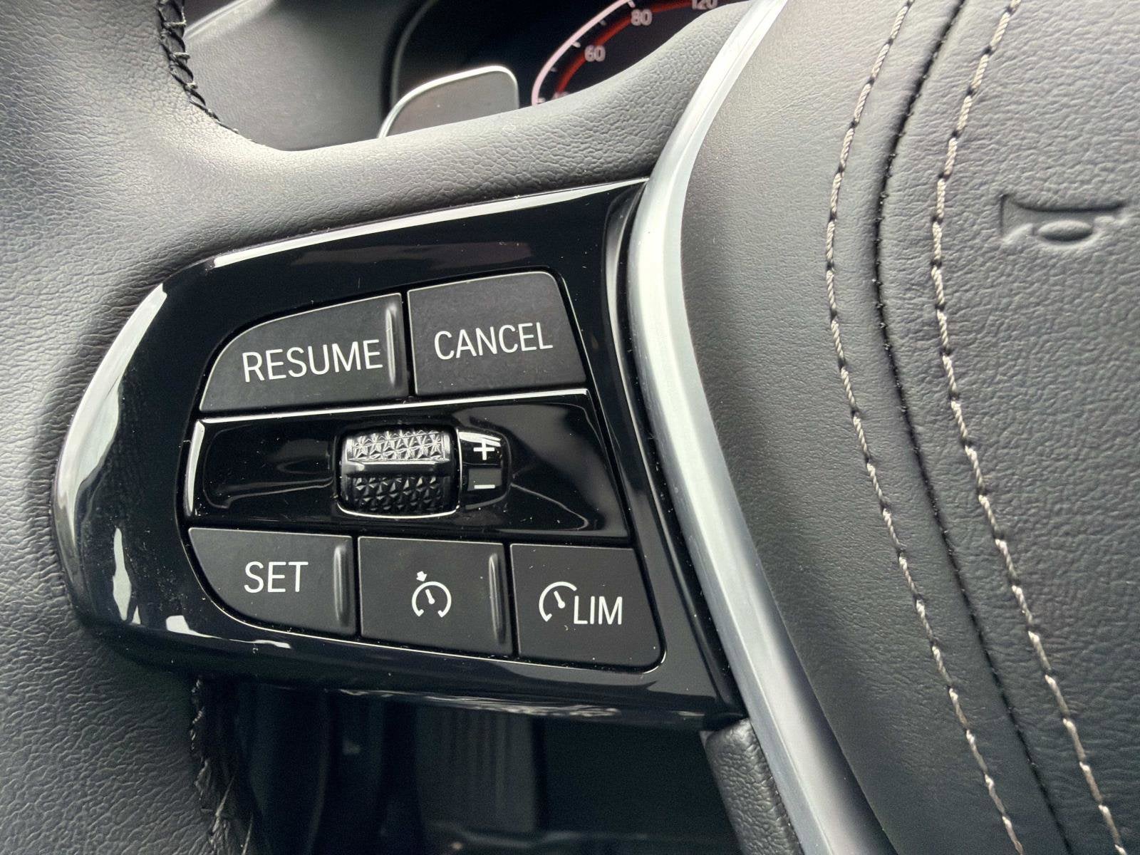 2023 BMW 5 Series 540i