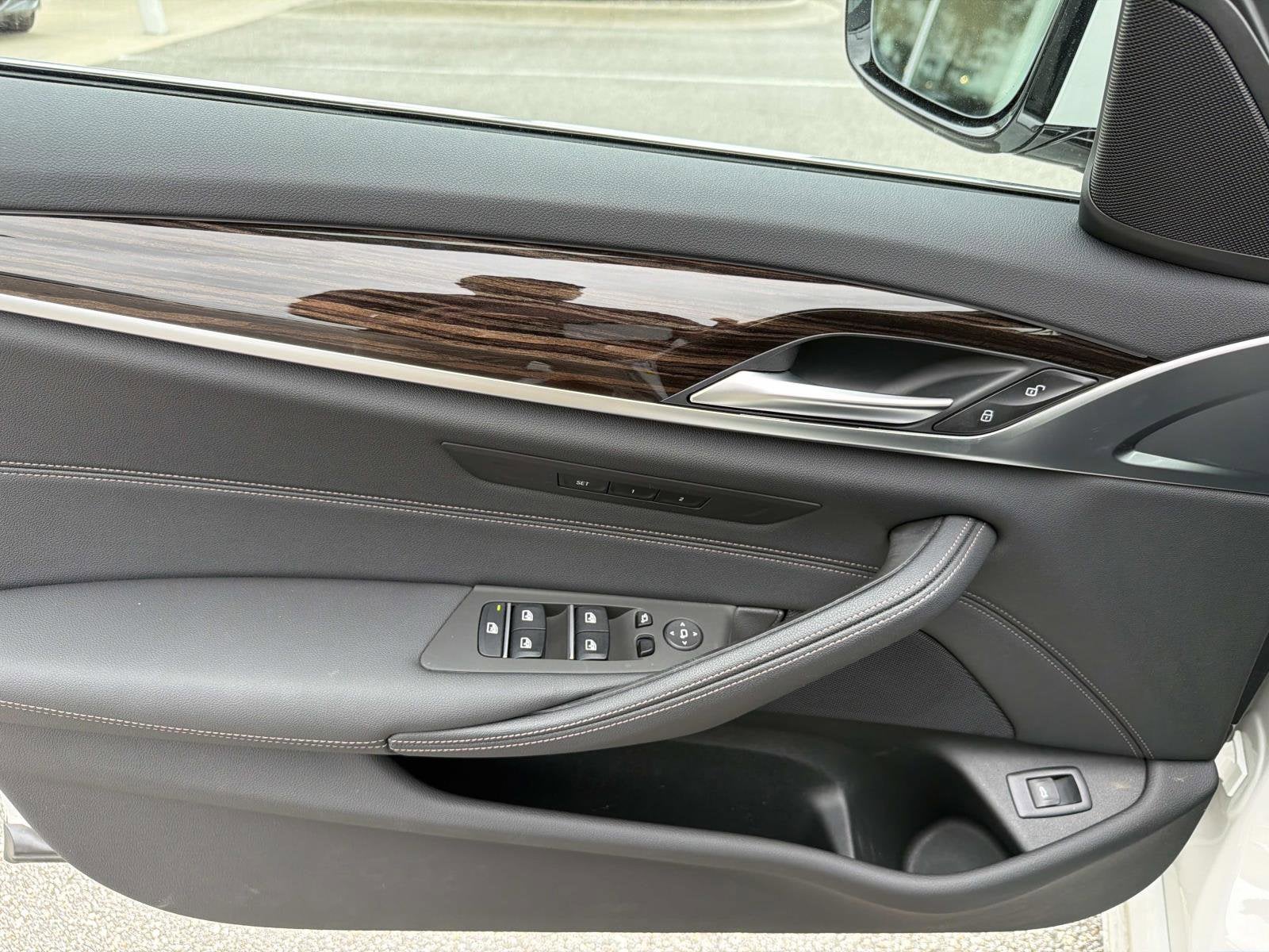 2023 BMW 5 Series 540i