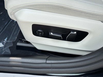 2025 BMW 5 Series 530i xDrive