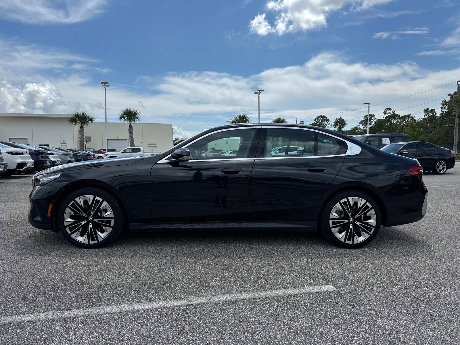 2025 BMW 5 Series 530i xDrive