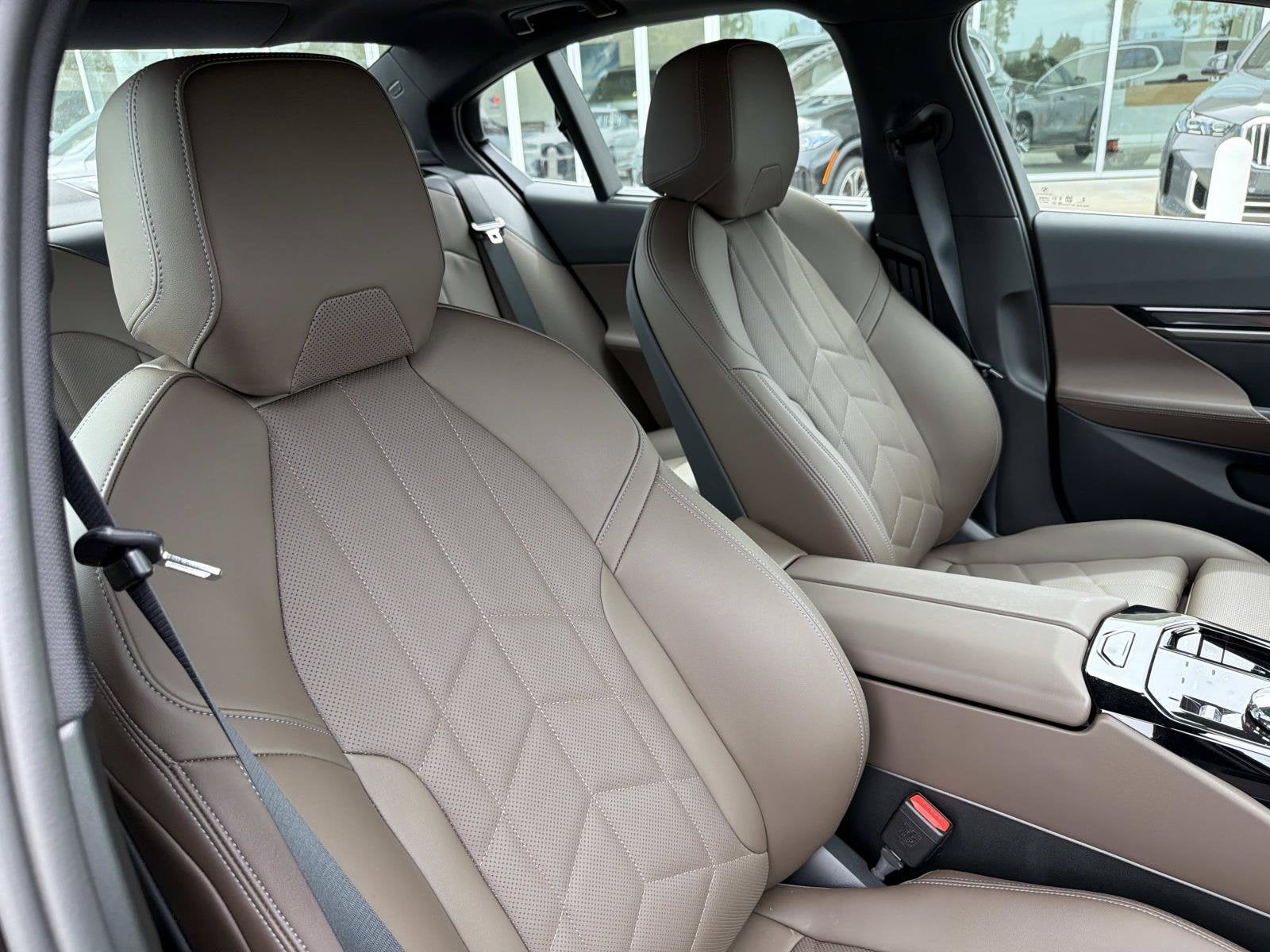 2026 BMW 5 Series 540i xDrive