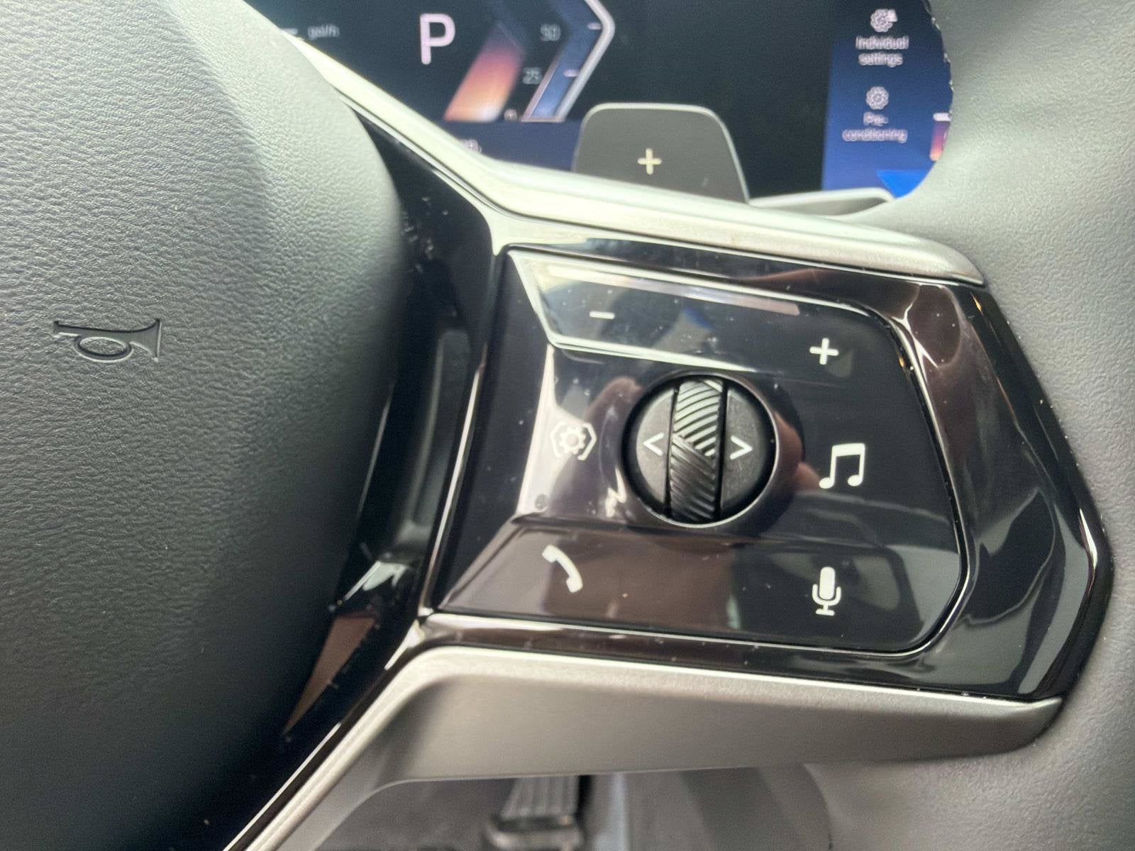 2026 BMW 5 Series 540i xDrive