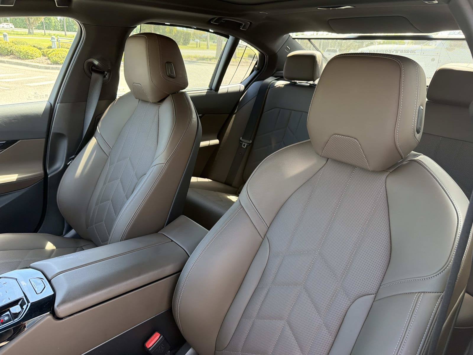 2026 BMW 5 Series 540i xDrive