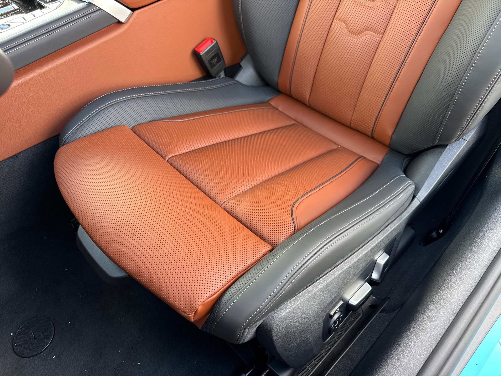 2026 BMW 8 Series 840i