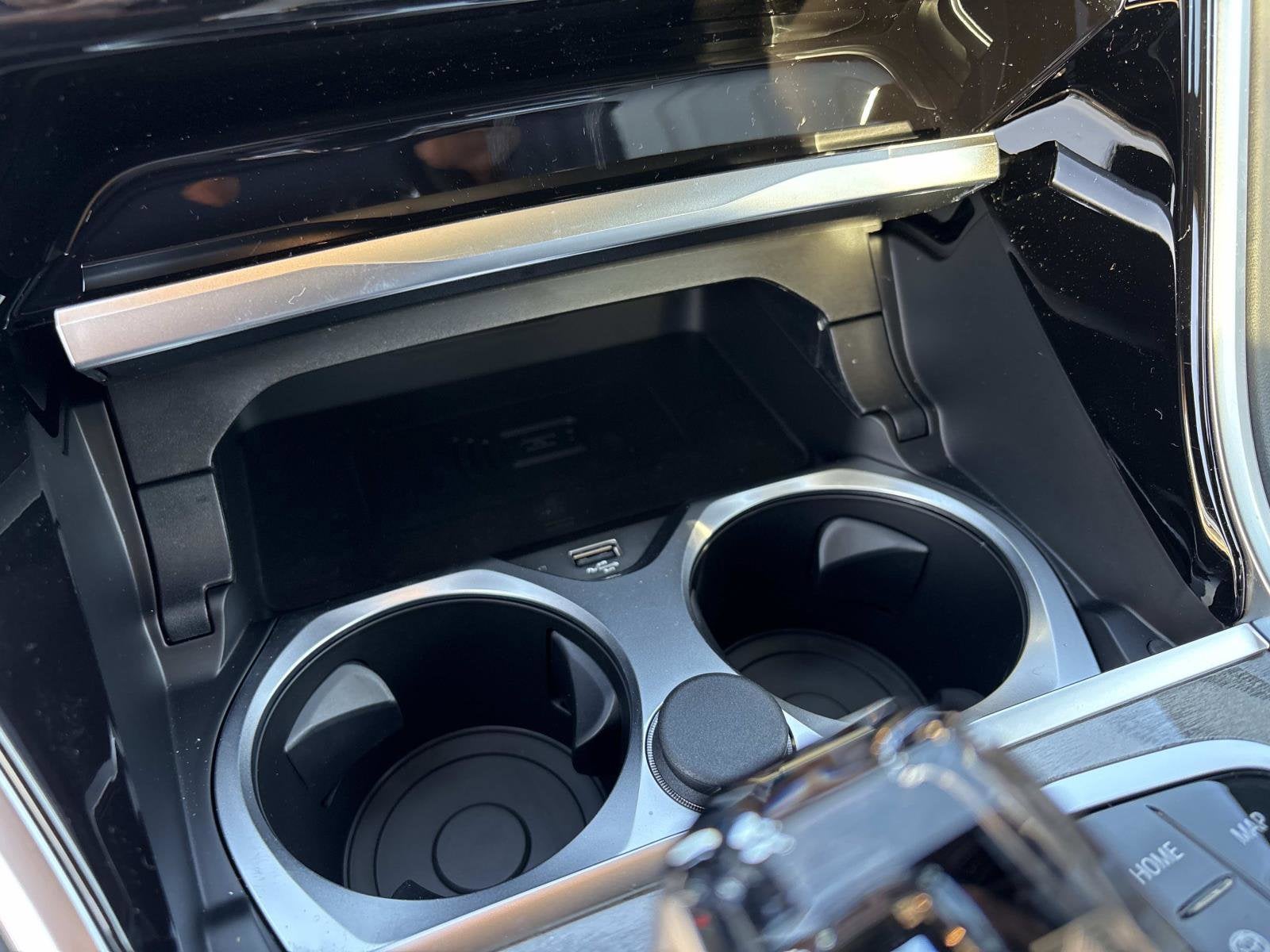 2026 BMW 8 Series 840i