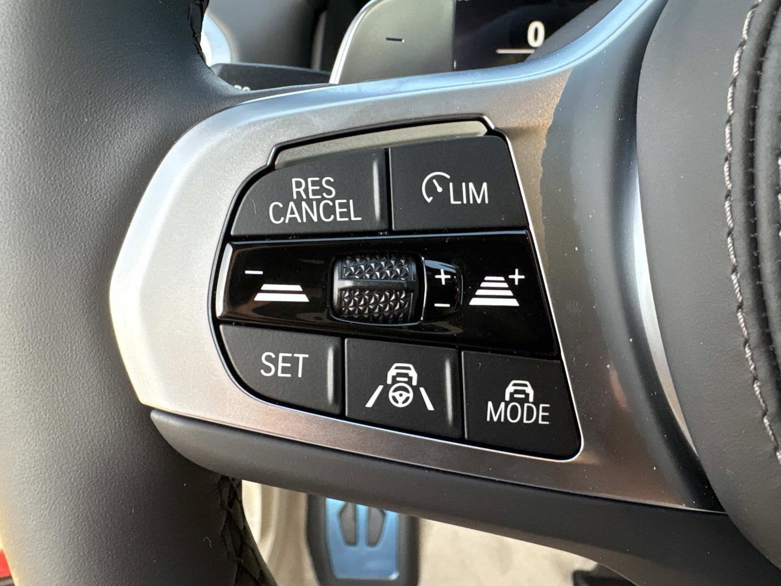 2026 BMW 8 Series 840i