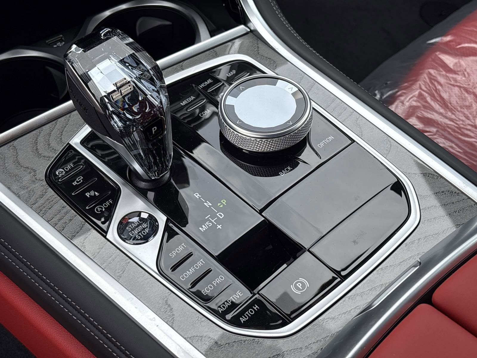 2026 BMW 8 Series 840i