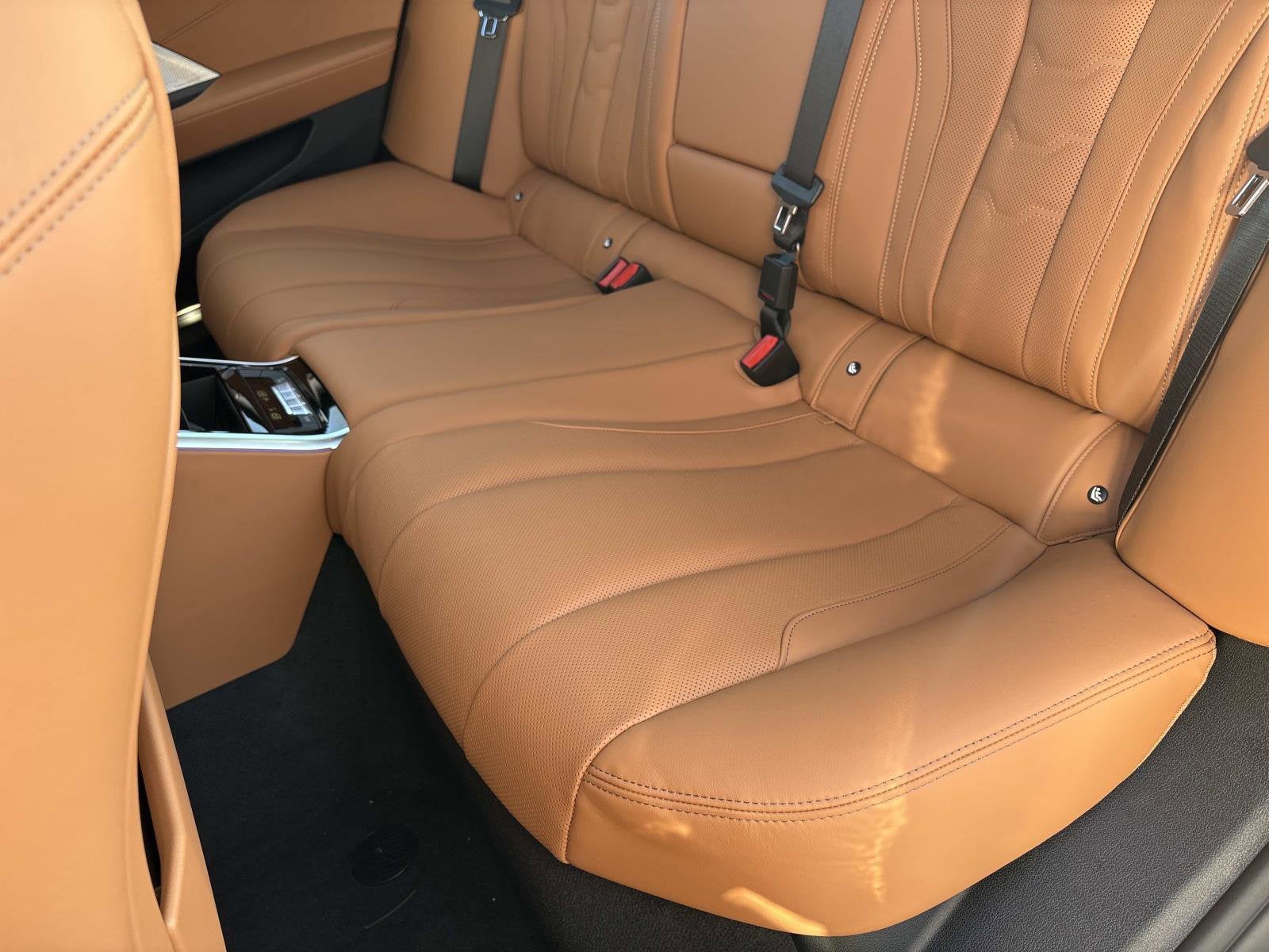 2026 BMW 8 Series 840i