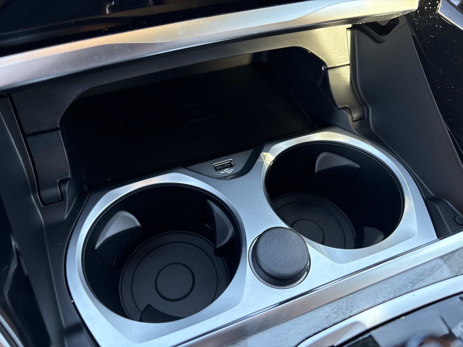 2026 BMW 8 Series 840i