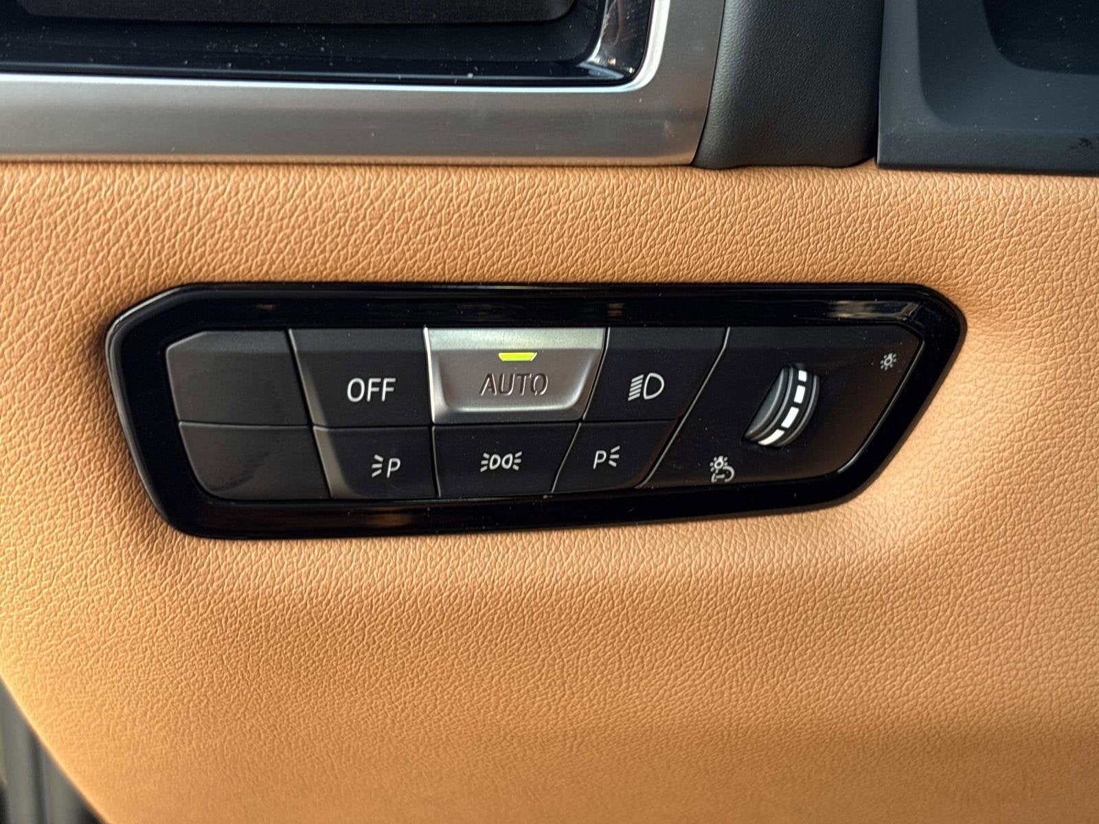 2026 BMW 8 Series 840i