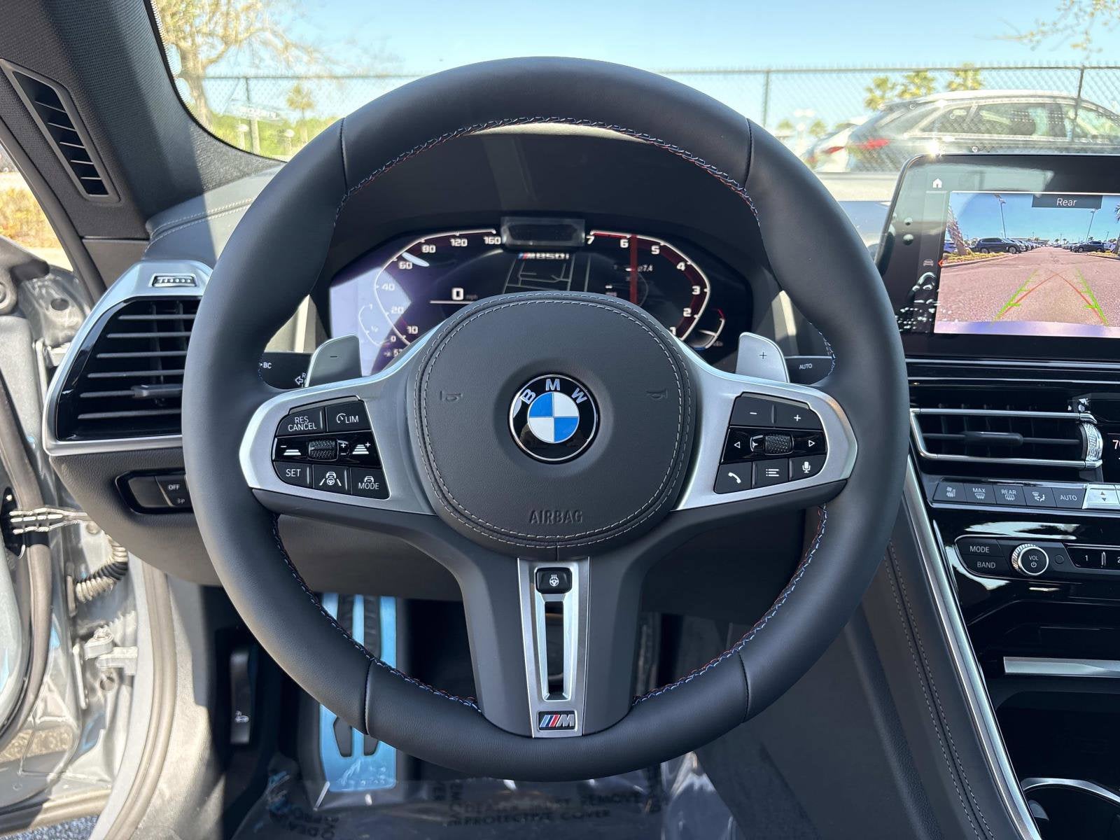 2026 BMW 8 Series M850i