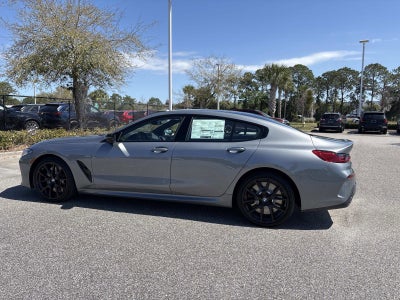 2026 BMW 8 Series M850i