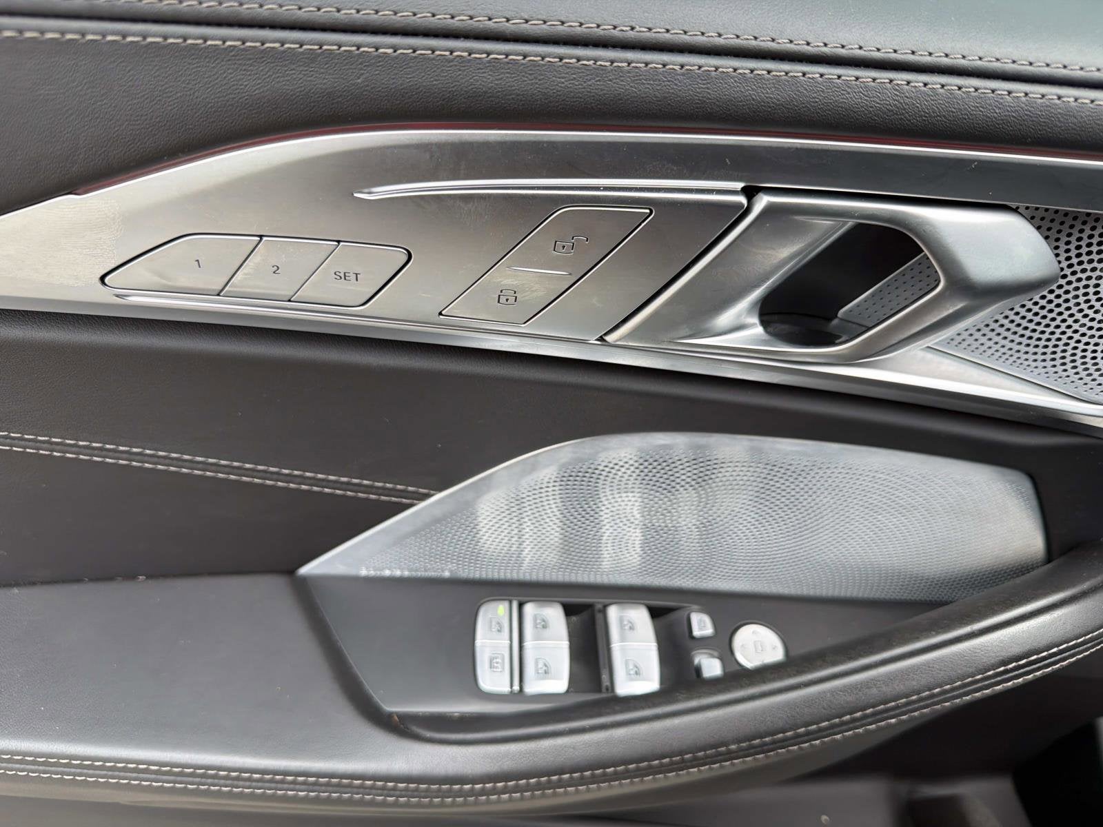2023 BMW 8 Series ALPINA B8 xDrive