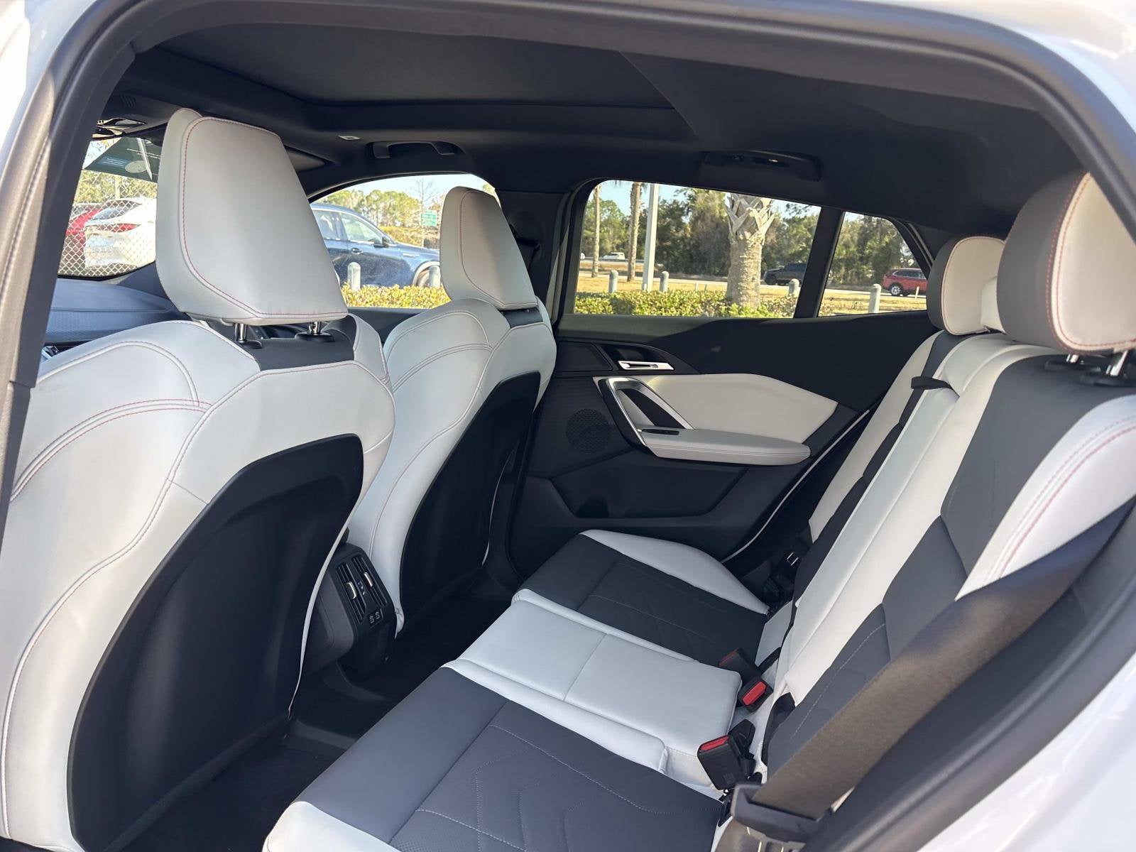 2025 BMW X2 xDrive28i