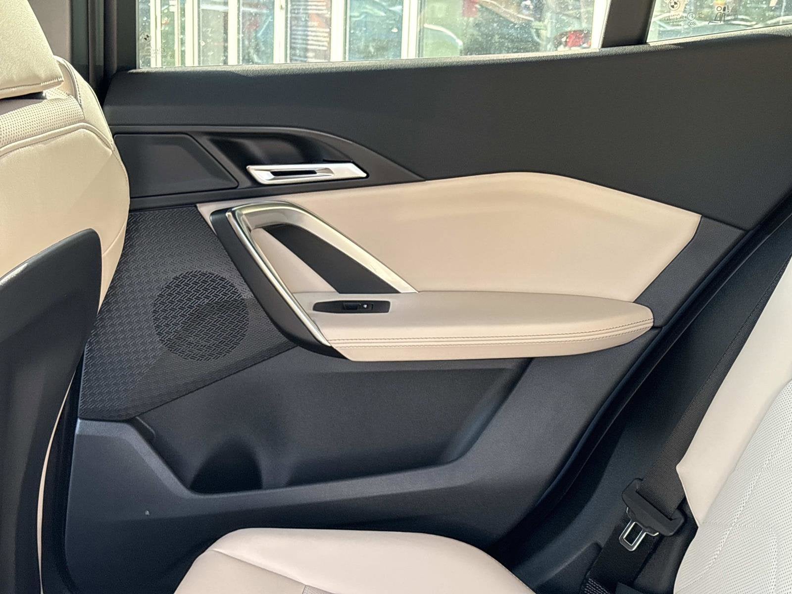 2025 BMW X2 xDrive28i