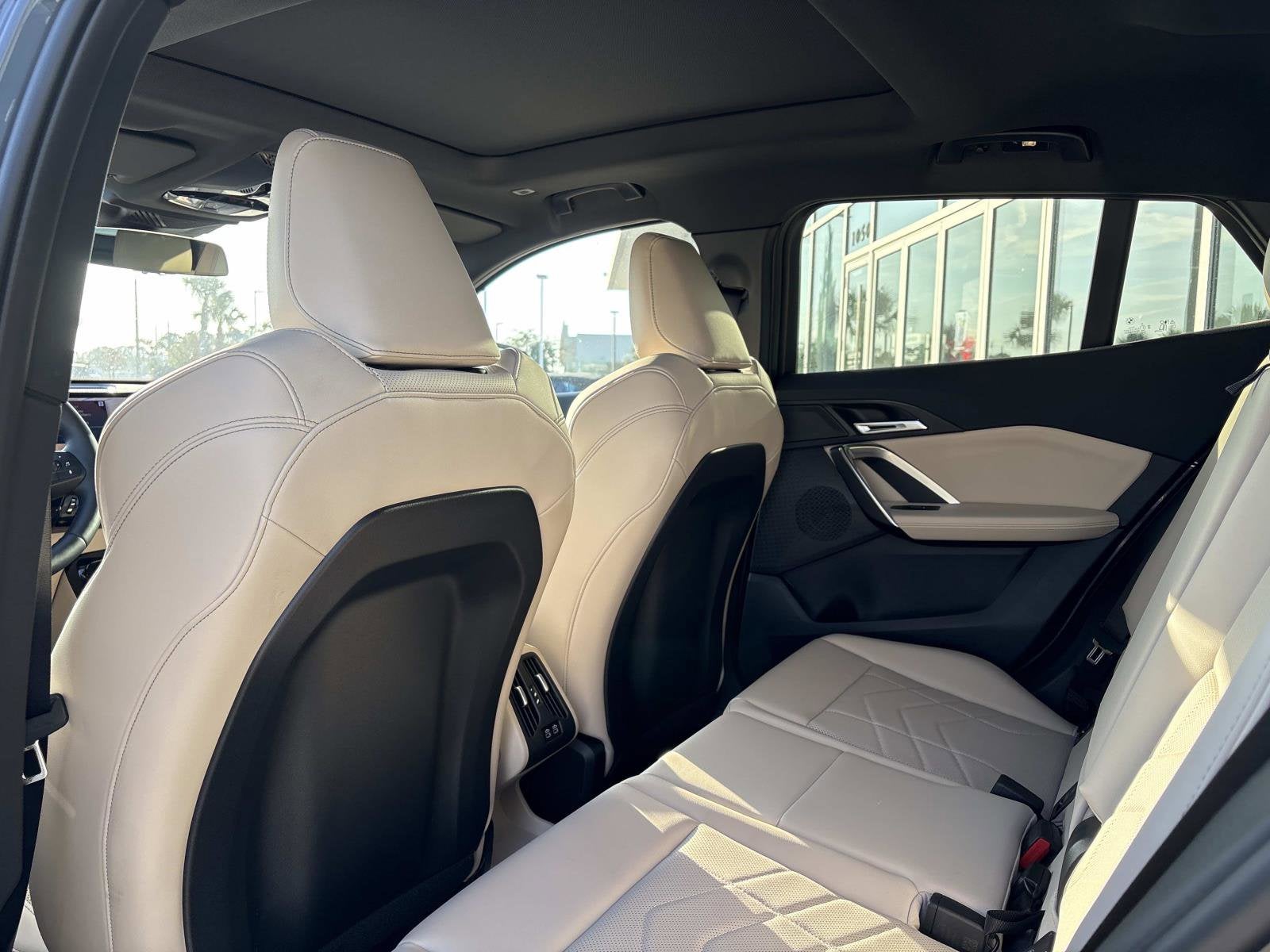 2025 BMW X2 xDrive28i