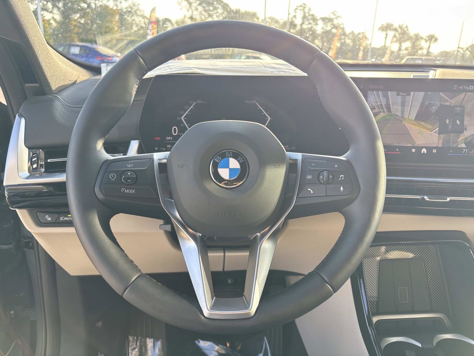 2025 BMW X2 xDrive28i