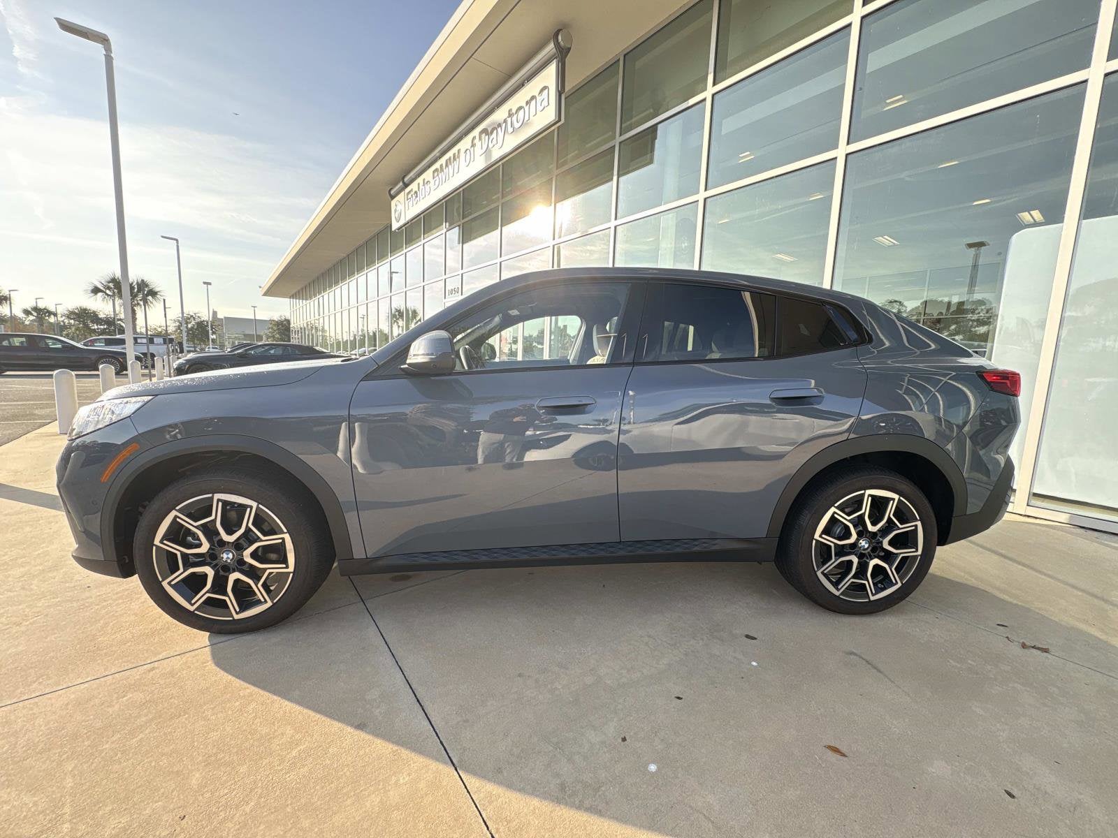 2025 BMW X2 xDrive28i