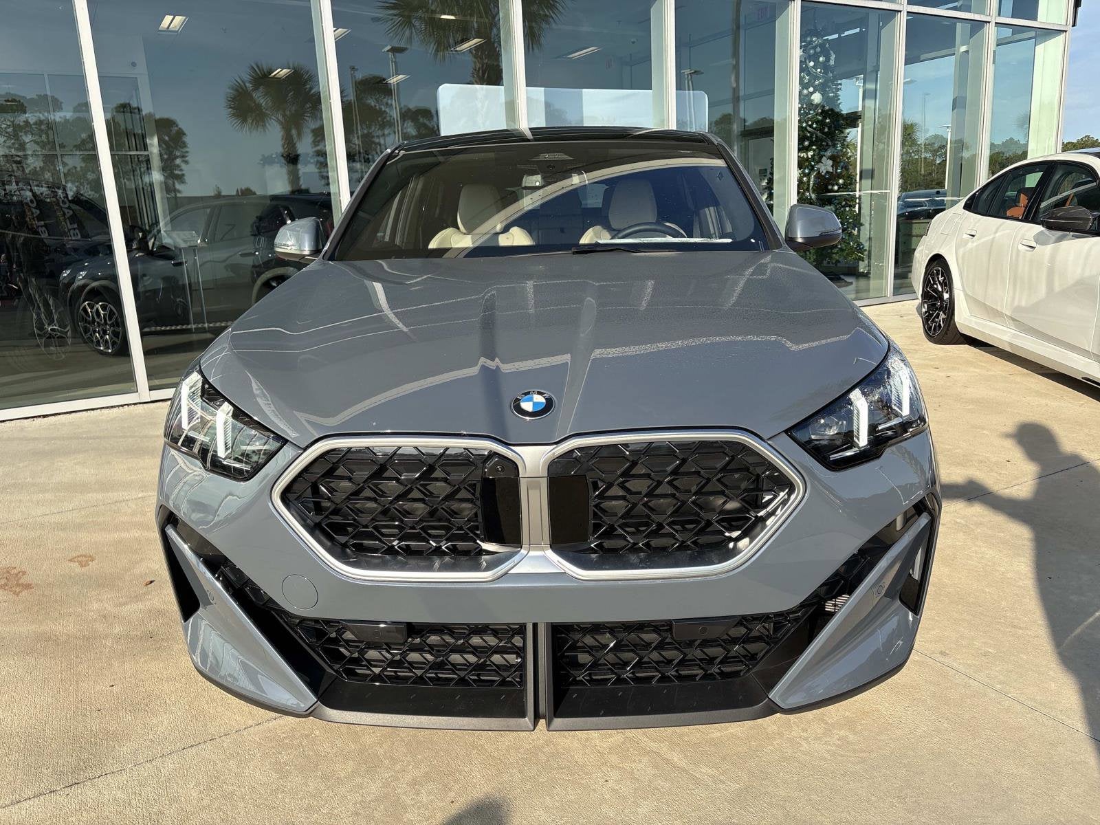 2025 BMW X2 xDrive28i