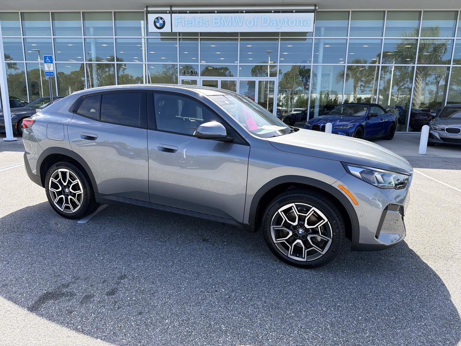 2025 BMW X2 xDrive28i