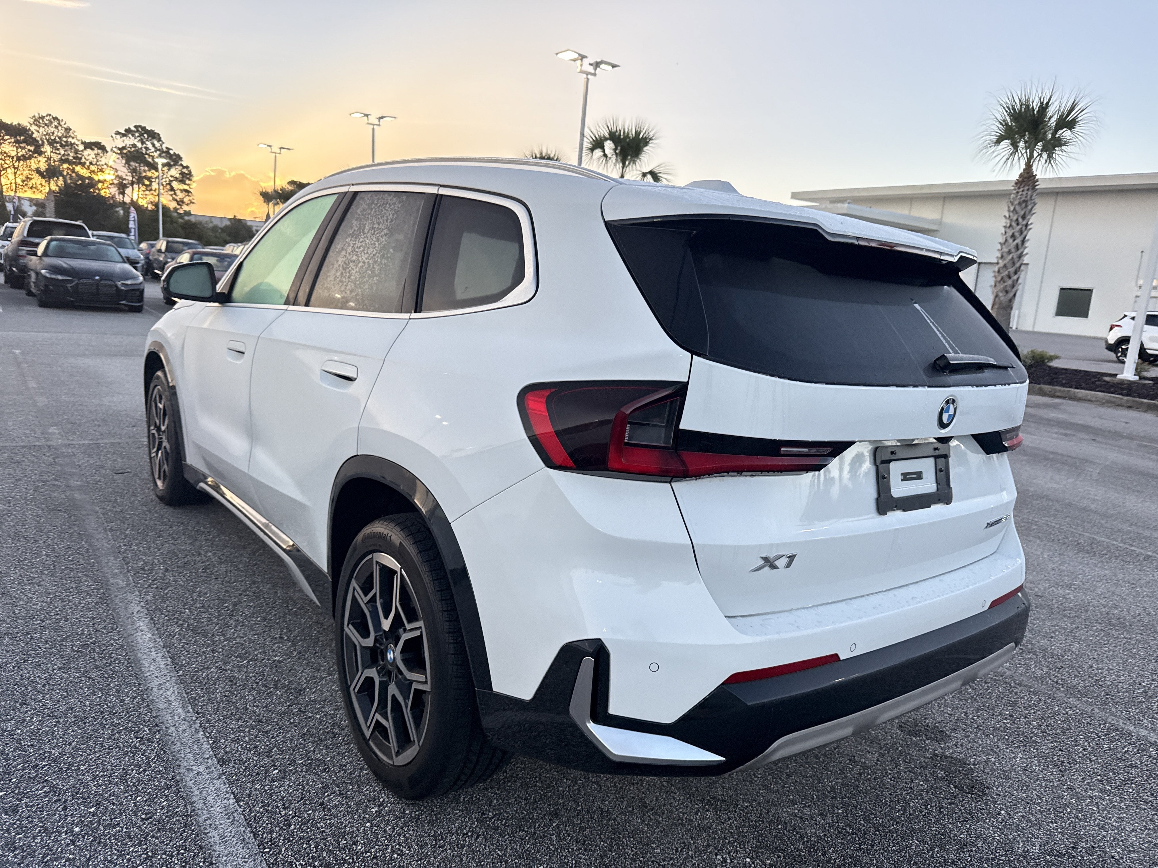 2025 BMW X1 xDrive28i