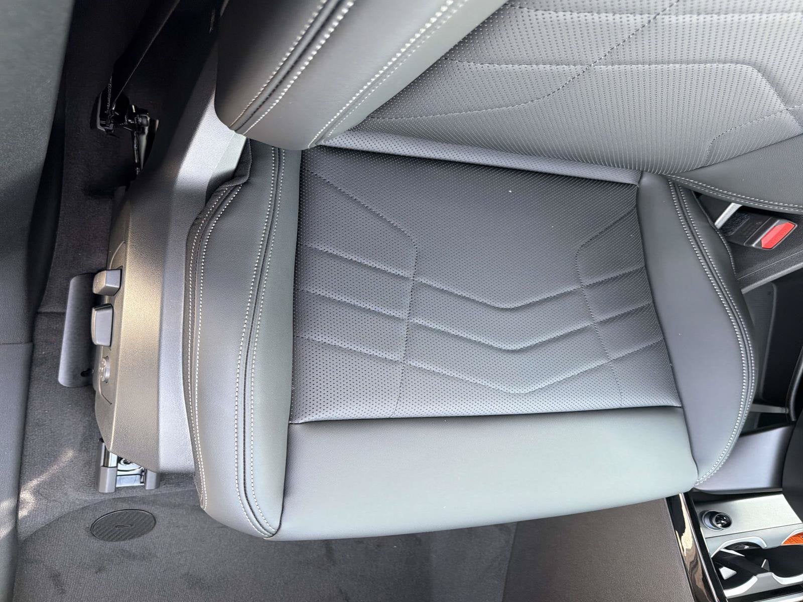 2027 BMW X1 xDrive28i