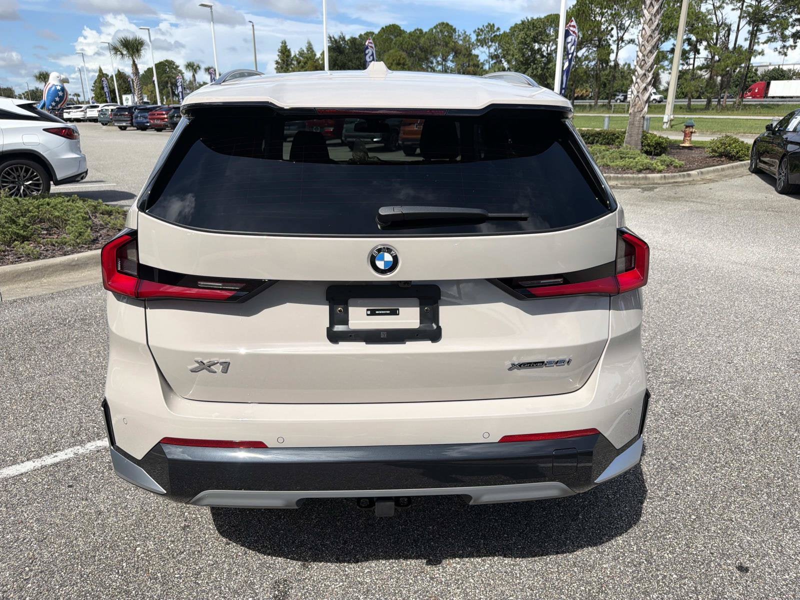 2027 BMW X1 xDrive28i