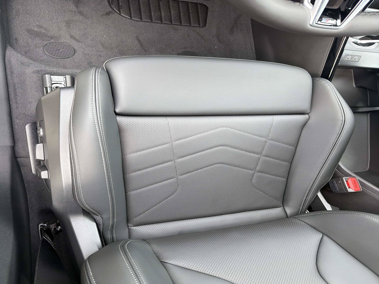2027 BMW X1 xDrive28i