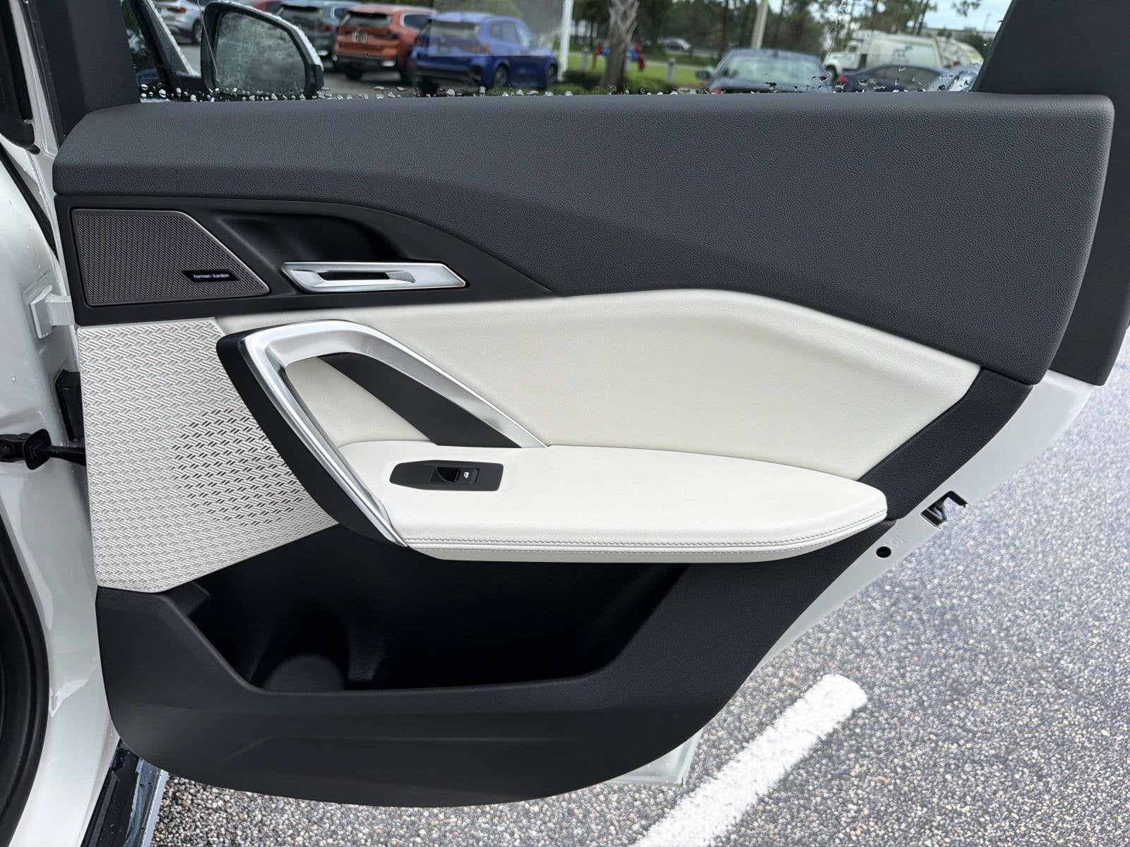 2027 BMW X1 xDrive28i
