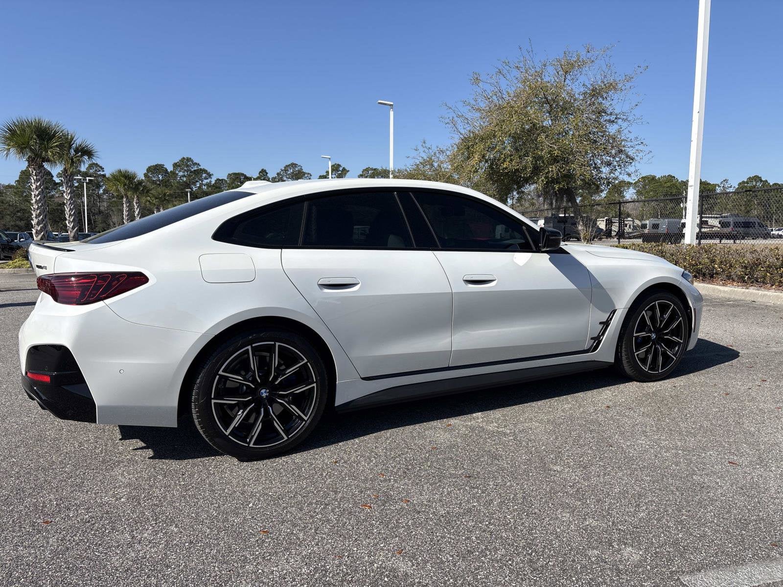 2025 BMW i4 eDrive40