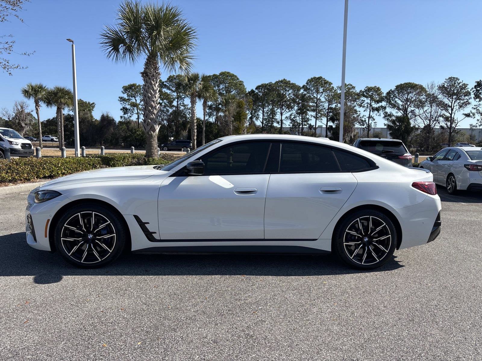 2025 BMW i4 eDrive40