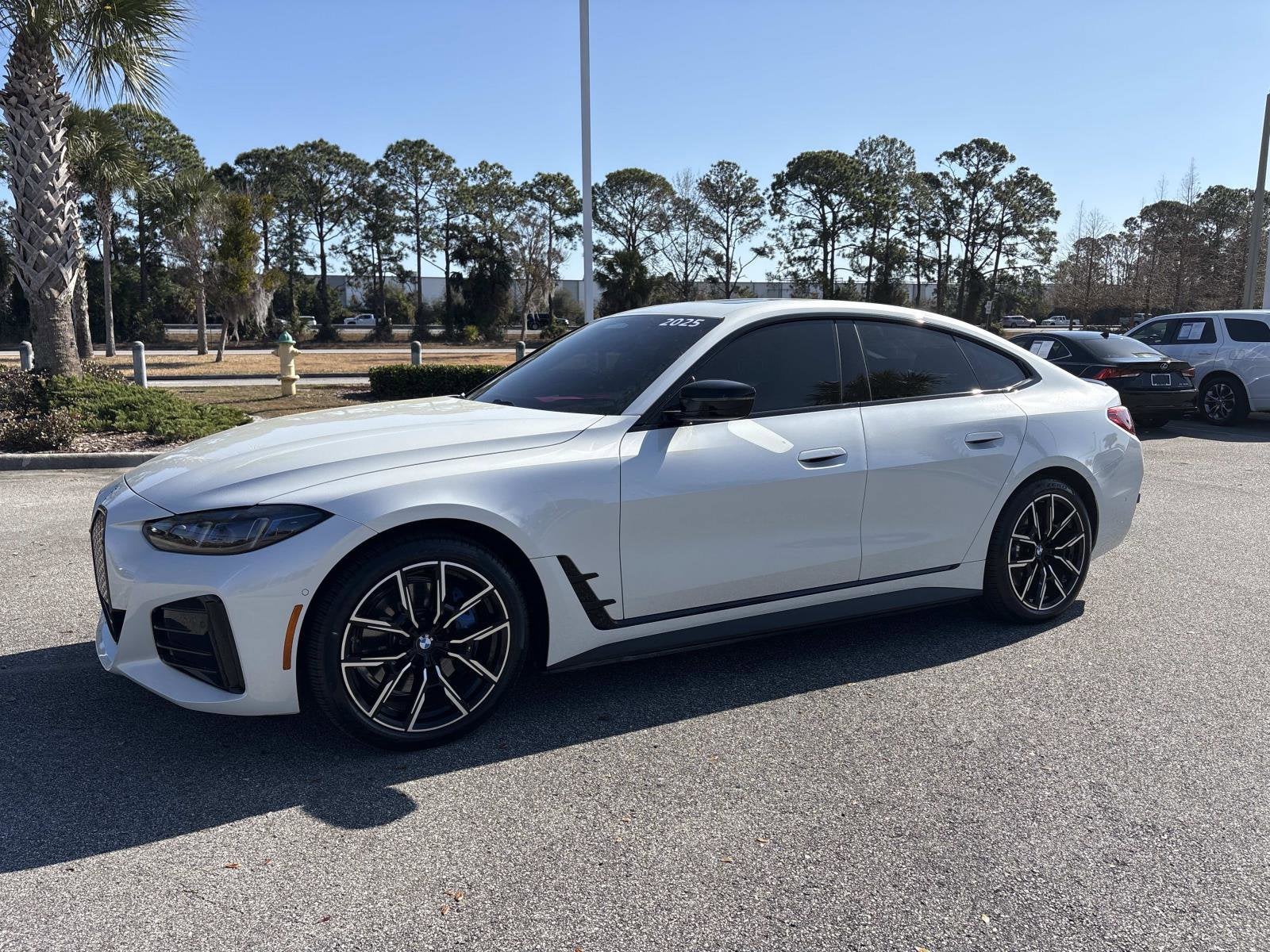 2025 BMW i4 eDrive40