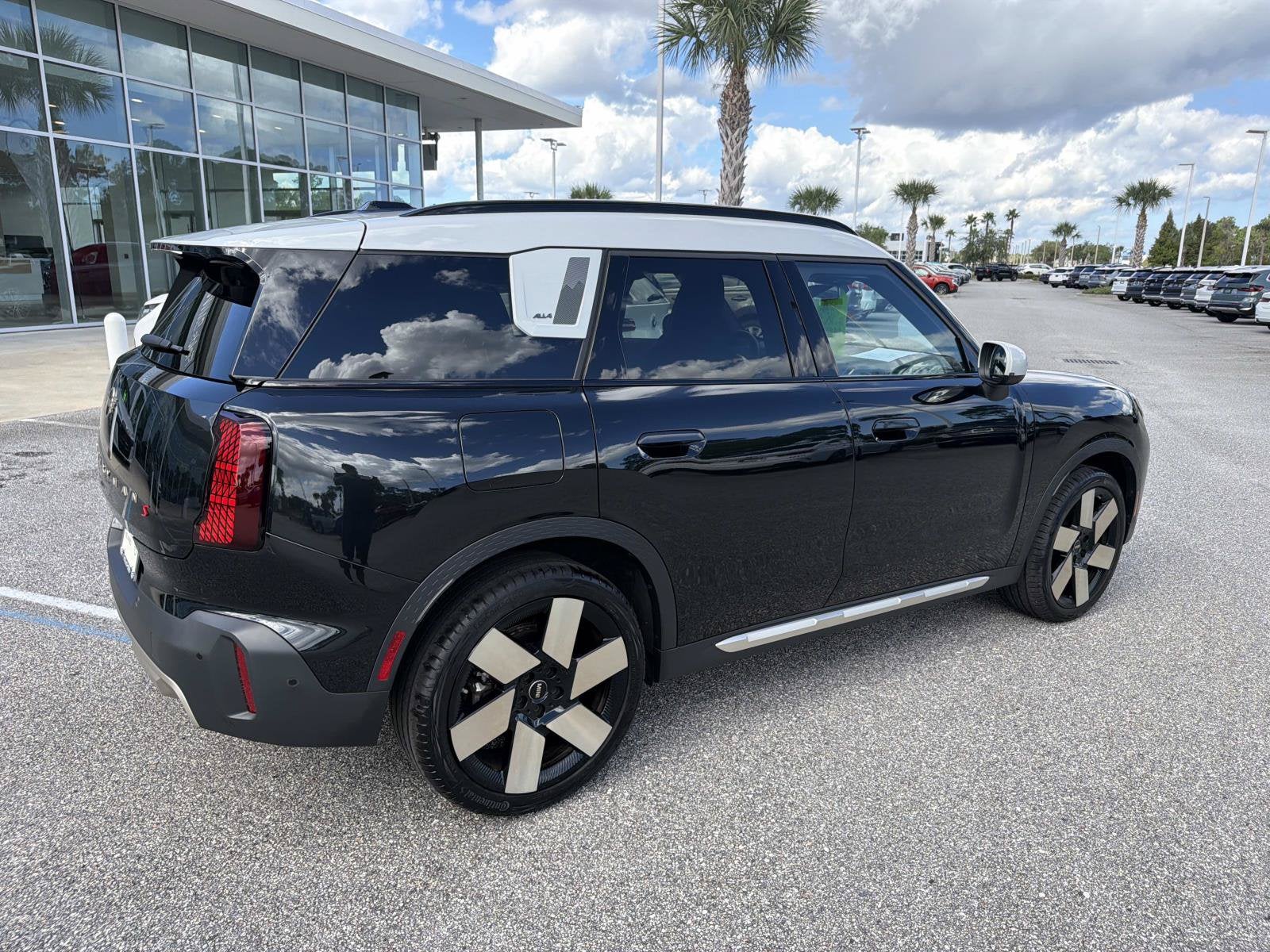 2025 MINI Countryman S