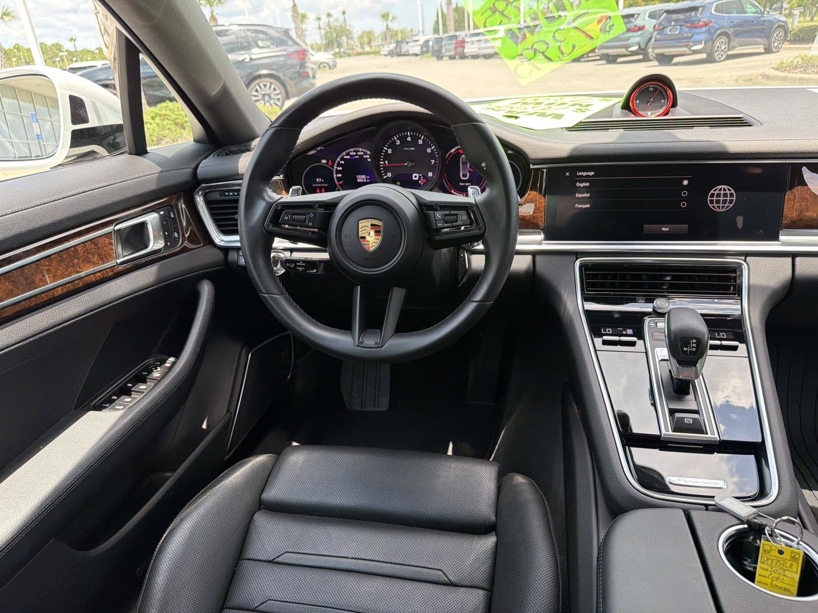 2022 Porsche Panamera 4 Platinum Edition