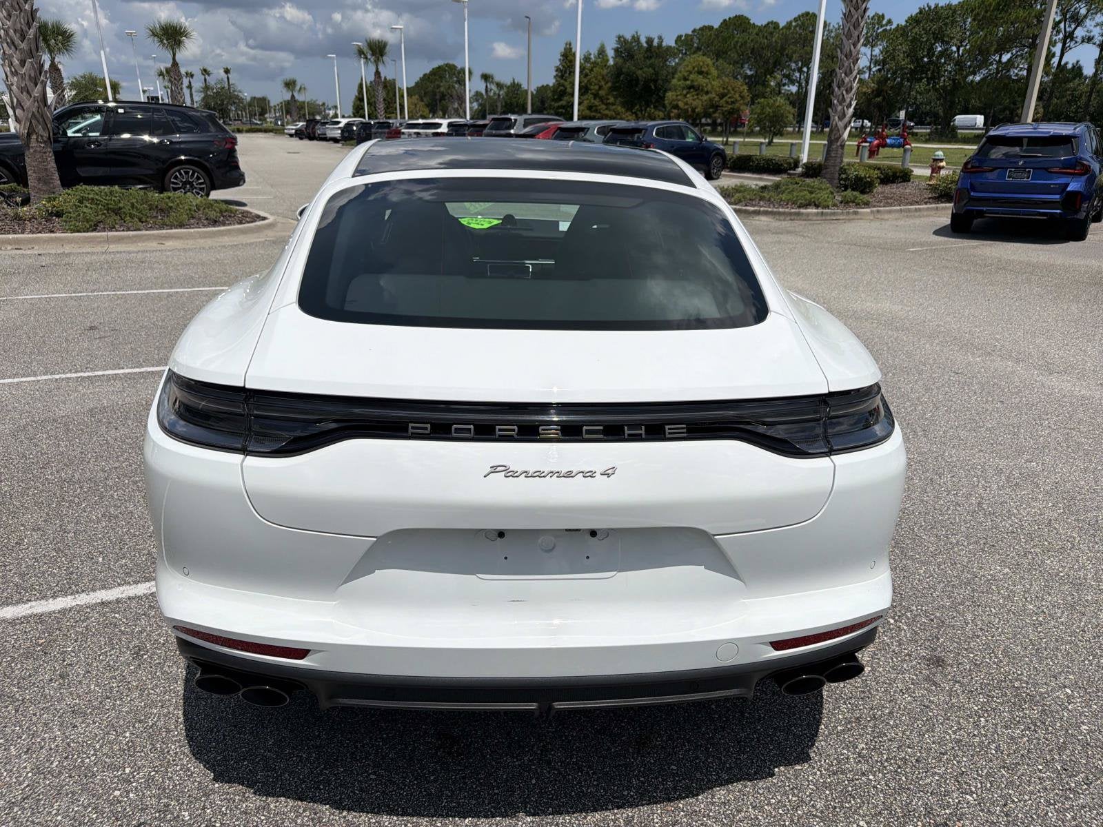2022 Porsche Panamera 4 Platinum Edition
