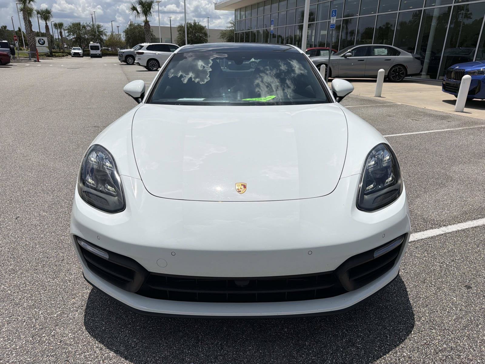2022 Porsche Panamera 4 Platinum Edition