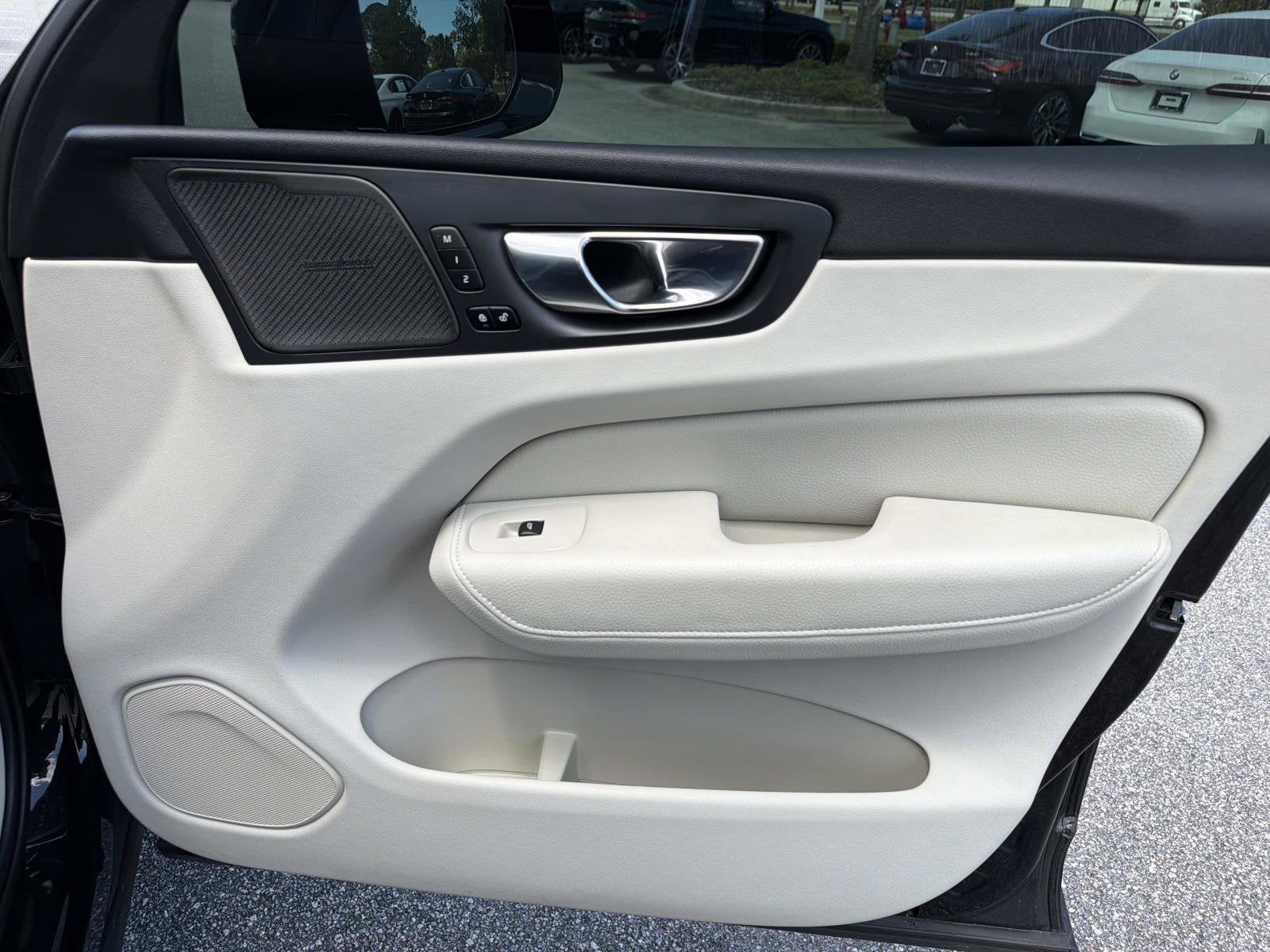 2020 Volvo XC60 Inscription