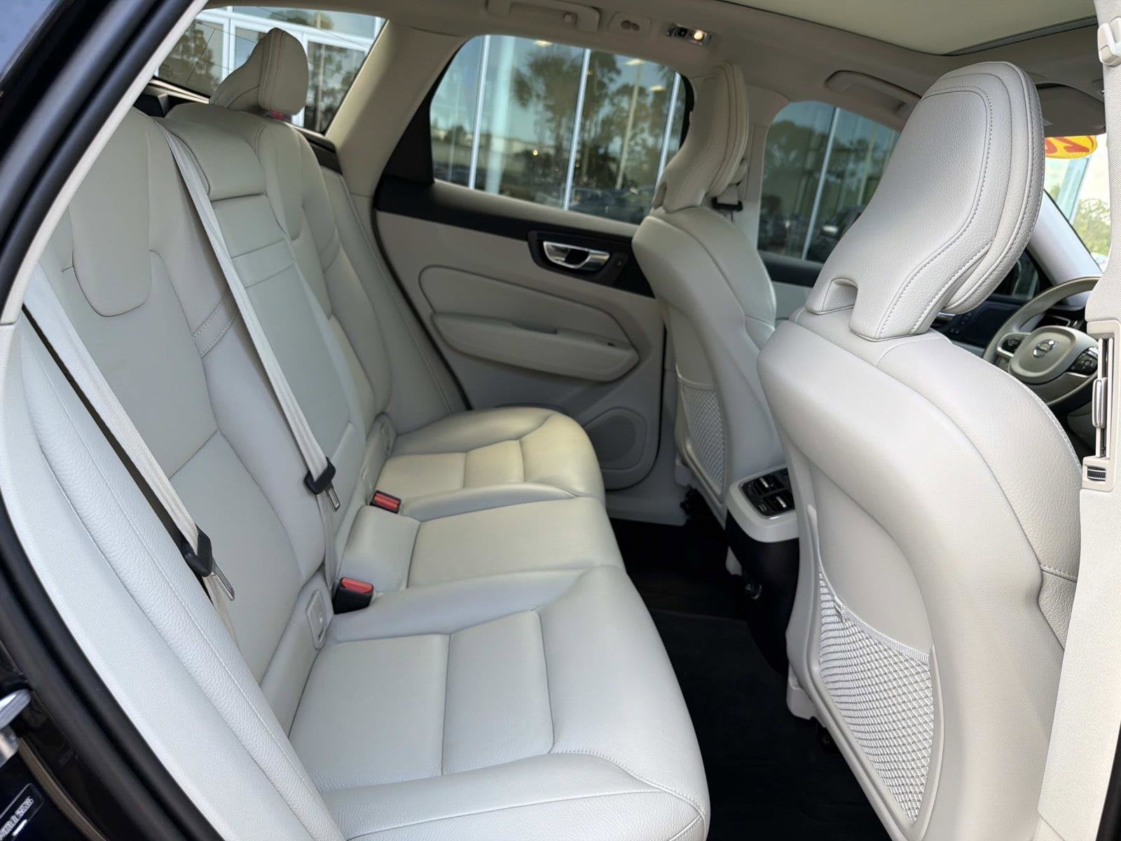2020 Volvo XC60 Inscription