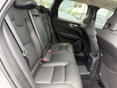 2025 Volvo XC60 Plug-In Hybrid Core