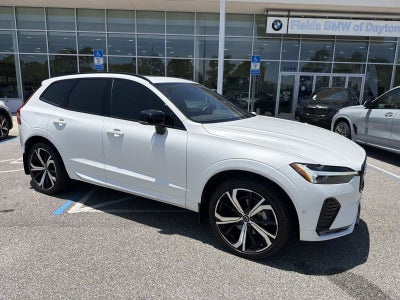 2024 Volvo XC60 Ultimate Dark Theme