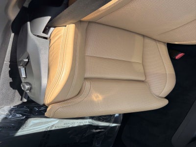 2024 Volvo XC60 Ultimate Dark Theme