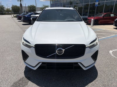 2024 Volvo XC60 Ultimate Dark Theme