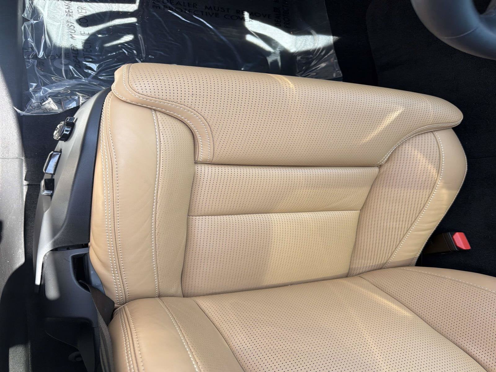 2024 Volvo XC60 Ultimate Dark Theme