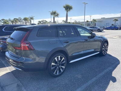 2026 Volvo V60 Cross Country Ultra